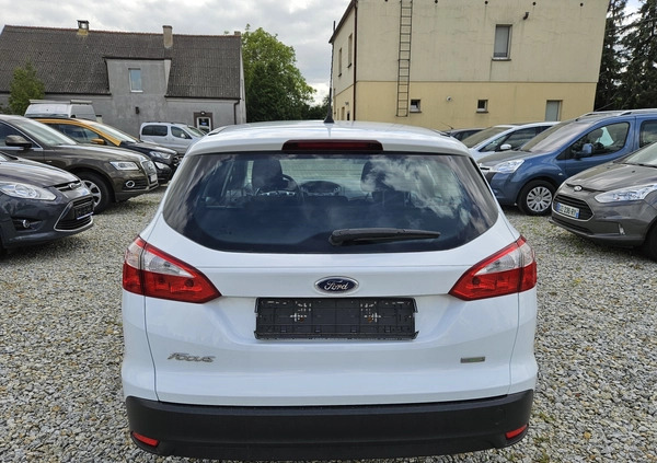 Ford Focus cena 23900 przebieg: 156000, rok produkcji 2014 z Piwniczna-Zdrój małe 379